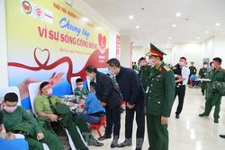 Chủ nhật Đỏ ở Trường Sĩ quan Chính trị: Nhân lên nghĩa cử cao đẹp