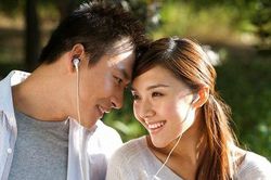Chồng có đặc điểm này, vợ tu 10 kiếp mới lấy được