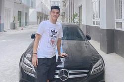 Tiền đạo Tiến Linh tậu Mercedes-Benz tiền tỷ khi chỉ mới 23 tuổi