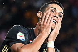 Ronaldo có cứu được cuộc cách mạng của Juventus?