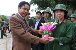 Miền Trung- Tây Nguyên: Gần 20.000 thanh niên lên đường nhập ngũ