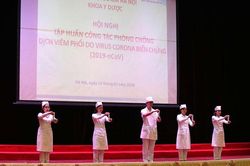 Chưa có nghiên cứu nào chứng tỏ ngâm muối, bôi dầu tràm vào khẩu trang diệt được nCoV