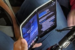 Điện thoại Android của Microsoft lộ diện