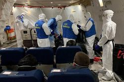 Cuộc chiến chống virus Corona của Chính quyền Tổng thống Trump