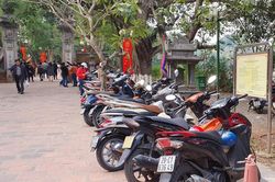 Bảo đảm trật tự tại khu vực các đình, đền, chùa: Chuyển biến tích cực