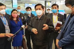 Tăng cường phòng dịch Covid-19 tại sân bay Nội Bài