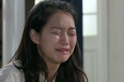Gặp lại tình cũ của chồng 4 năm trước, tôi bám theo cô ta để rồi 'chết lặng' khi thấy điều này