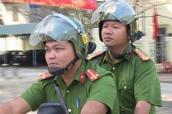 'Không có hai anh Công an, chẳng biết con tôi giờ ra sao...?'