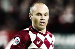 Màn trình diễn của Iniesta ở cúp châu Á