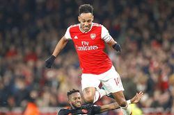 Arteta cần làm gì để đưa Arsenal trở lại Top 4?