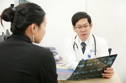 Cứu sống cụ bà bị ung thư tụy xâm lấn gây tắc mật