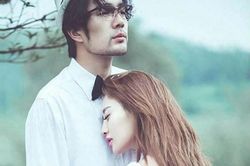 Đàn bà muốn hạnh phúc đừng làm cái bóng của đàn ông
