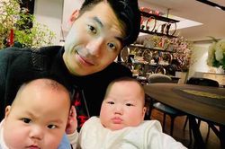 Trương Nam Thành khoe 2 con bụ bẫm tròn 6 tháng tuổi