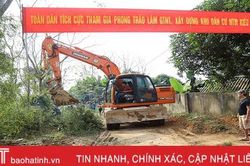 Hương Sơn ra quân cao điểm xây dựng nông thôn mới