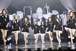 SNSD trở thành nhóm nhạc nữ thứ 2 trong lịch sử thế giới bán được 100 triệu bản album