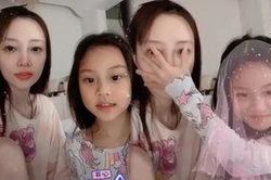 Hậu ly hôn Giả Nãi Lượng, Lý Tiểu Lộ thường xuyên khoe ảnh vui chơi với Điềm Hinh