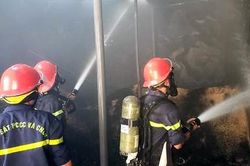 'Bà hỏa' ghé thăm, 'bay' ngay gần nửa tỷ