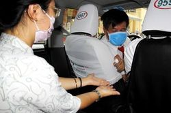 Taxi Vinasun phòng dịch COVID-19 cho khách và tài xế
