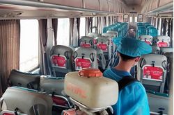 Tăng cường phòng dịch tại sân bay, ga tàu, xe bus