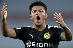 Jadon Sancho rời Dortmund vào cuối mùa: Sẽ chọn MU hay Liverpool?