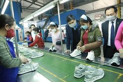 Buồn vui doanh nghiệp thời Covid-19