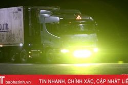 Độ, chế đèn trợ sáng trên phương tiện giao thông - 'cực hình' đối với xe ngược chiều