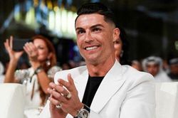 Ronaldo nhận 'đặc quyền cực khủng' tại UAE