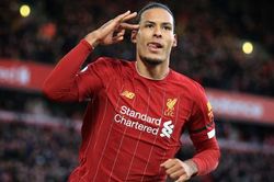 'Chỉ 1 cầu thủ Liverpool chen được chân vào đội hình ăn 3 của M.U'