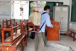 Học sinh TPHCM tiếp tục nghỉ học hết tháng 2 để chống dịch