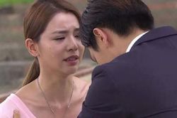 Bầu vượt mặt rồi mà mẹ anh không cho cưới vì không hợp tuổi