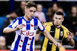 Highlights Vitesse 4-2 Heerenveen: Hàng thủ liên tục mắc sai lầm