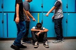Học sinh gốc Á ở California bị đánh nhập viện vì bạn bè kỳ thị 'có virus corona'