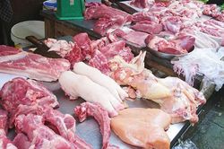 Các 'ông lớn' giảm giá thịt lợn sau yêu cầu của Bộ trưởng NN&PTNT: 'Làm phép' sau khi đã thu siêu lợi nhuận?
