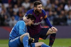 Courtois: 'Không có chuyện Barca đang suy yếu'