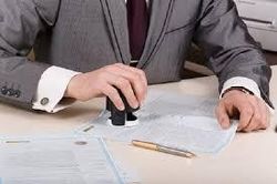 Người nào đứng tên chủ tài khoản của công ty?