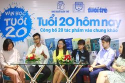 Bệ đỡ của những cây bút trẻ
