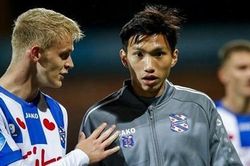 Văn Hậu có còn cơ hội đá ở đội hình chính Heerenveen?