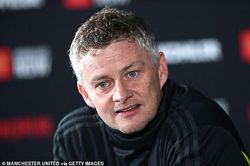 Trước đại chiến với Chelsea, HLV Ole Solskjaer tuyên bố sốc