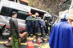 Tai nạn liên hoàn tại Huế, nhiều người thương vong