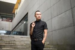 Ca sĩ Minh Vương ra mắt ca khúc về đại dịch Corona