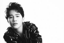 Cập nhật 'nóng tưng bừng' từ phía Jack: 15 giây gửi riêng Đom Đóm, bộ ảnh và đã có 'nhà' mới trên Youtube