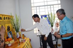 Thăm hỏi, động viên gia đình Thiếu tá Nguyễn Thanh Hải