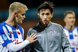 Heerenveen có dùng Văn Hậu trước nguy cơ mất vé Europa League?