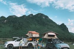 Hành trình rong ruổi 3 xe, 30 ngày và 7000km 'sớm thức dậy ở một nơi xa'