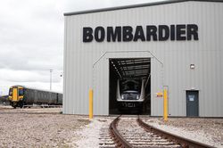 Alstom chi 7 tỷ USD mua lại mảng kinh doanh đường sắt của Bombardier