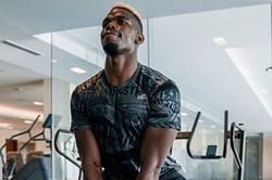 Tin bóng đá MU 19/2: Pogba sẽ rời MU với giá rẻ. Mục tiêu của MU lại tỏa sáng ở C1