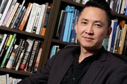 Nguyễn Thanh Việt: 'Tôi muốn tạo cho người đọc một tâm lý bất an'
