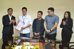 3 cán bộ y tế Hà Nội đến Vĩnh Phúc hỗ trợ chống dịch Covid-19