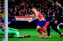 Liverpool bị khuất phục trên sân của Atletico Madrid