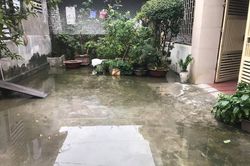 Nghệ An: Người dân khốn khổ vì nhà trẻ bịt cống thoát nước gây ô nhiễm môi trường